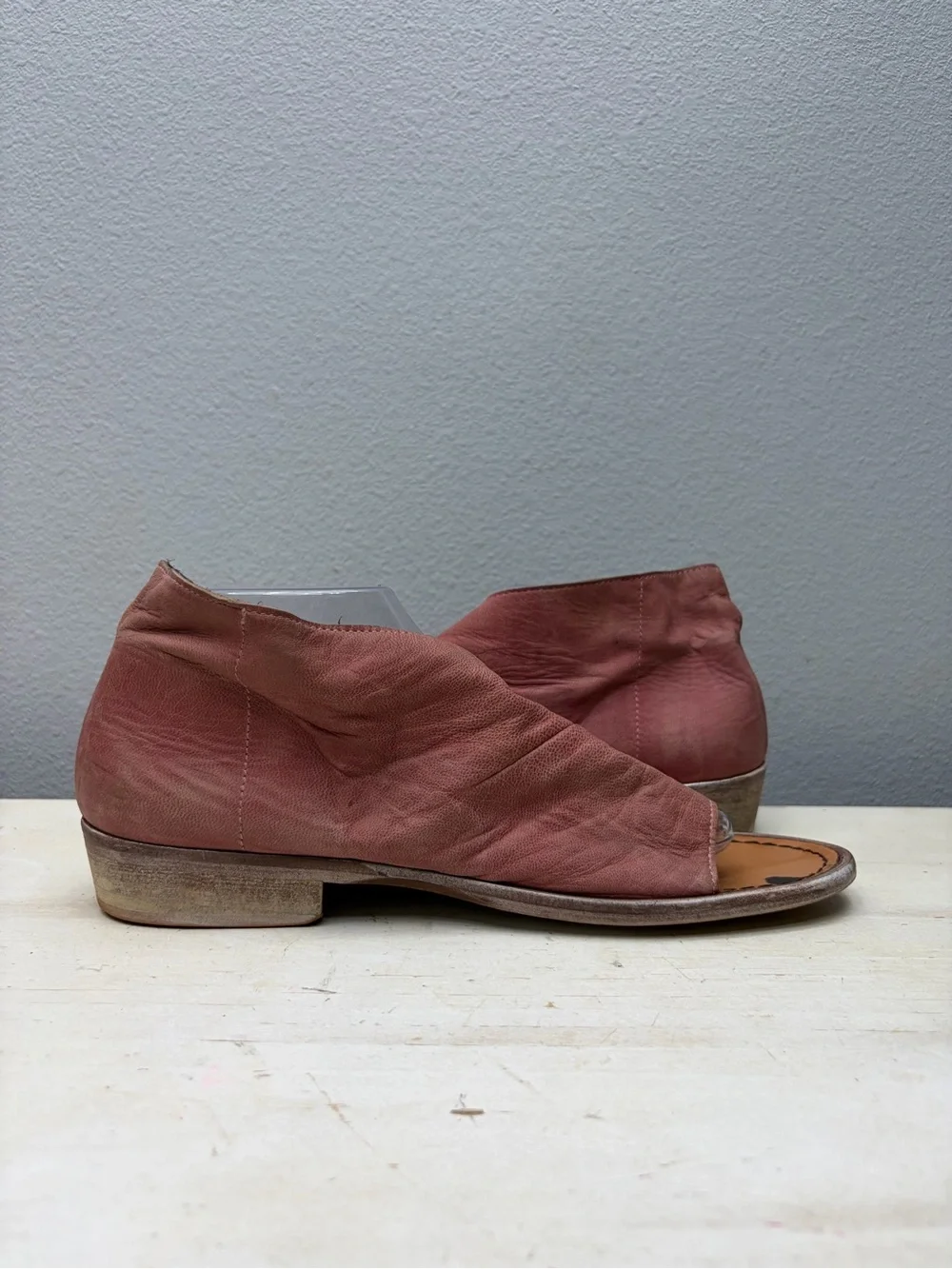 Free people Red Leather Mont Black Sandals Size 41